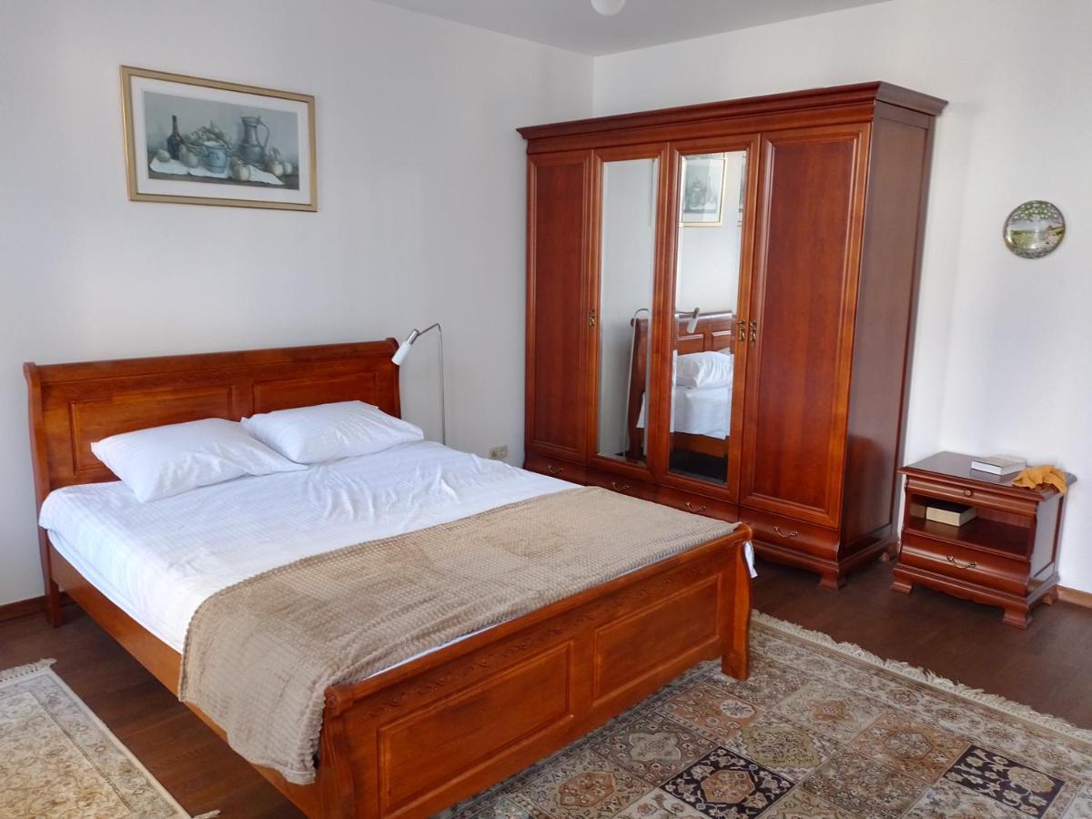 Premium Class Apartment, Free Parking, Maximum 5 Guests, 2 Bedrooms, 3 Beds Riga Exterior foto